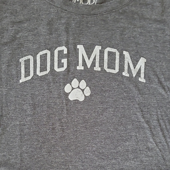 Modern Lux Charcoal Dog Mom Tee - Picture 1 of 3